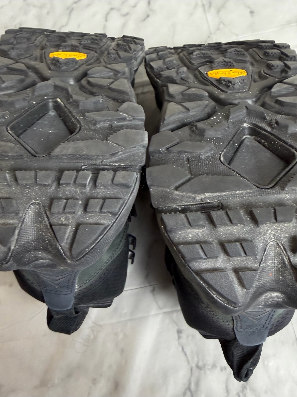 HOKA Kaha 2 GTX 8B US 6.5 UK Hiking Trails Trekking Utility Outdoor Travel Boots - Picture 3 of 16